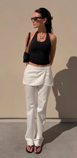 Michelle Keegan feet photo 8