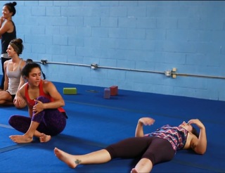 Michelle Khare feet photo 15