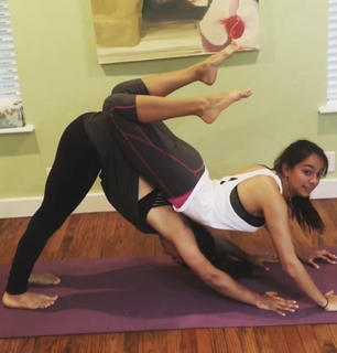 Michelle Khare feet photo 15