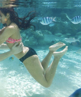 Michelle Khare feet photo 1