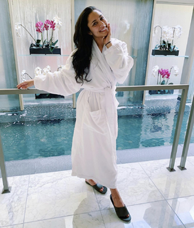 Michelle Khare feet photo 14