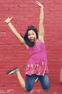 Michelle Khare feet photo 6
