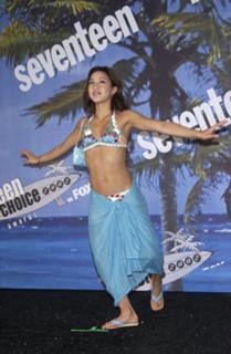 Michelle Kwan feet photo 16