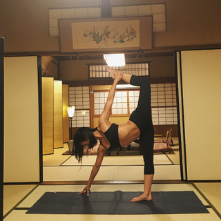 Michelle Kwan feet photo 2