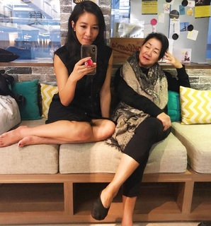 Michelle Kwan feet photo 6