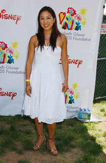 Michelle Kwan feet photo 3