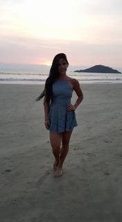Michelle Lewin feet photo thumbnail