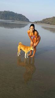 Michelle Lewin feet photo thumbnail