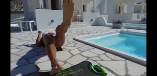 Michelle Lewin feet photo thumbnail