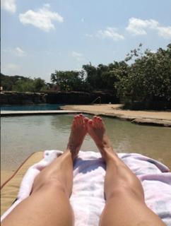 Michelle McCool feet photo thumbnail