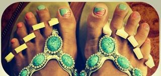 Michelle McCool feet photo thumbnail