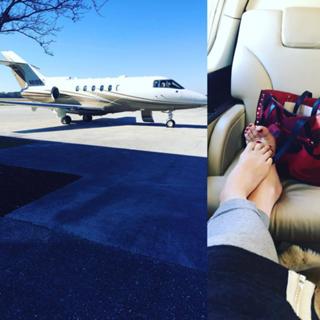 Michelle McCool feet photo thumbnail