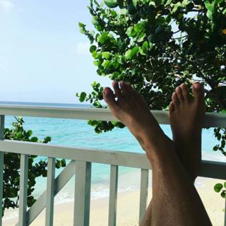 Michelle McCool feet photo thumbnail