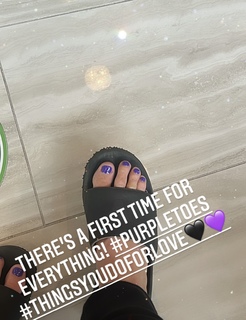 Michelle McCool feet photo thumbnail