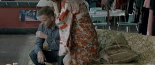 Michelle Monaghan feet photo thumbnail