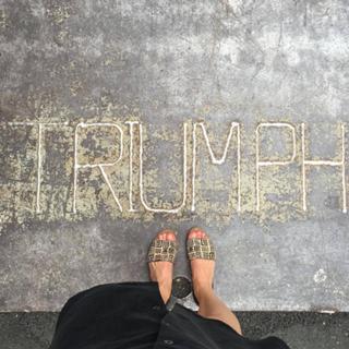 Michelle Monaghan feet photo thumbnail