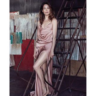 Michelle Monaghan feet photo thumbnail