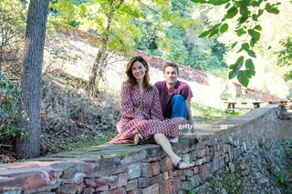 Michelle Monaghan feet photo thumbnail