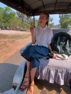 Michelle Monaghan feet photo thumbnail