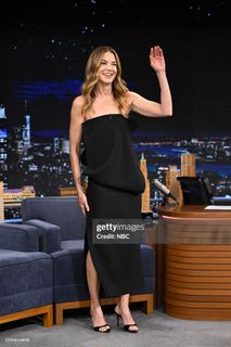 Michelle Monaghan feet photo 14