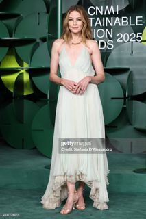 Michelle Monaghan feet photo 1