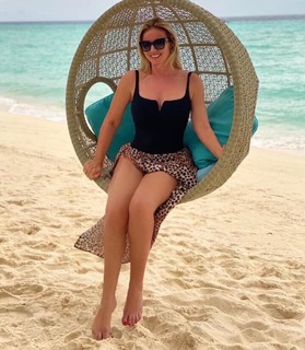 Michelle Mone feet photo 16