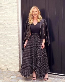 Michelle Mone feet photo 13