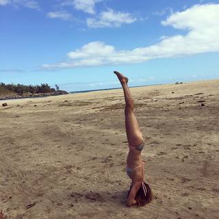 Michelle Morgan feet photo 6