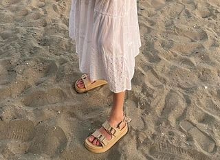 Michelle Morgan feet photo 8