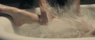 Michelle Mylett feet photo thumbnail