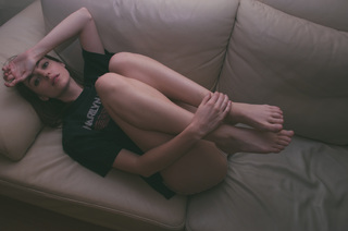 Michelle Mylett feet photo thumbnail