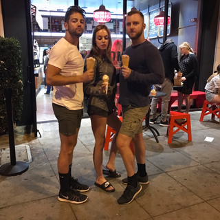 Michelle Mylett feet photo thumbnail