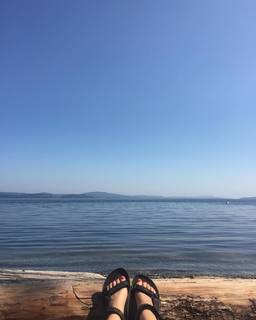 Michelle Mylett feet photo thumbnail