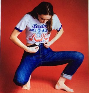 Michelle Mylett feet photo thumbnail