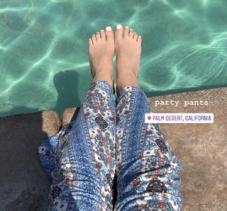 Michelle Mylett feet photo thumbnail