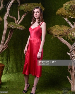 Michelle Mylett feet photo thumbnail