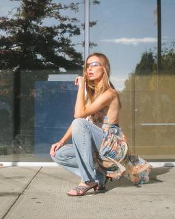 Michelle Mylett feet photo thumbnail