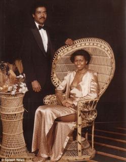 Michelle Obama feet photo thumbnail