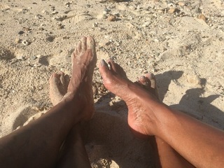 Michelle Obama feet photo thumbnail