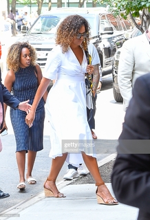 Michelle Obama feet photo thumbnail