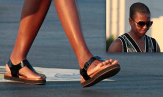 Michelle Obama feet photo thumbnail