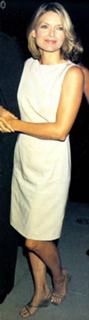 Michelle Pfeiffer feet photo thumbnail