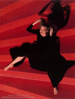 Michelle Pfeiffer feet photo thumbnail