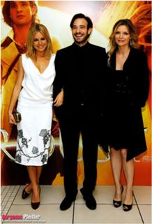 Michelle Pfeiffer feet photo thumbnail
