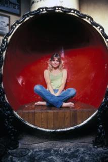 Michelle Pfeiffer feet photo thumbnail
