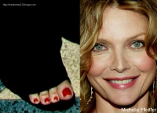 Michelle Pfeiffer feet photo thumbnail
