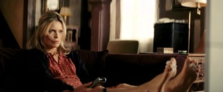 Michelle Pfeiffer feet photo thumbnail