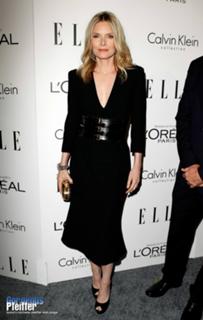 Michelle Pfeiffer feet photo thumbnail