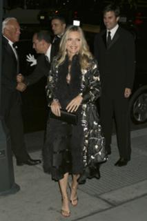 Michelle Pfeiffer feet photo thumbnail