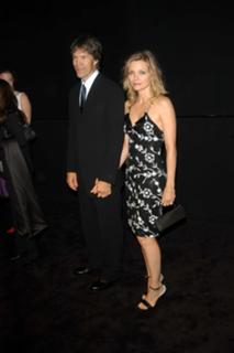 Michelle Pfeiffer feet photo thumbnail